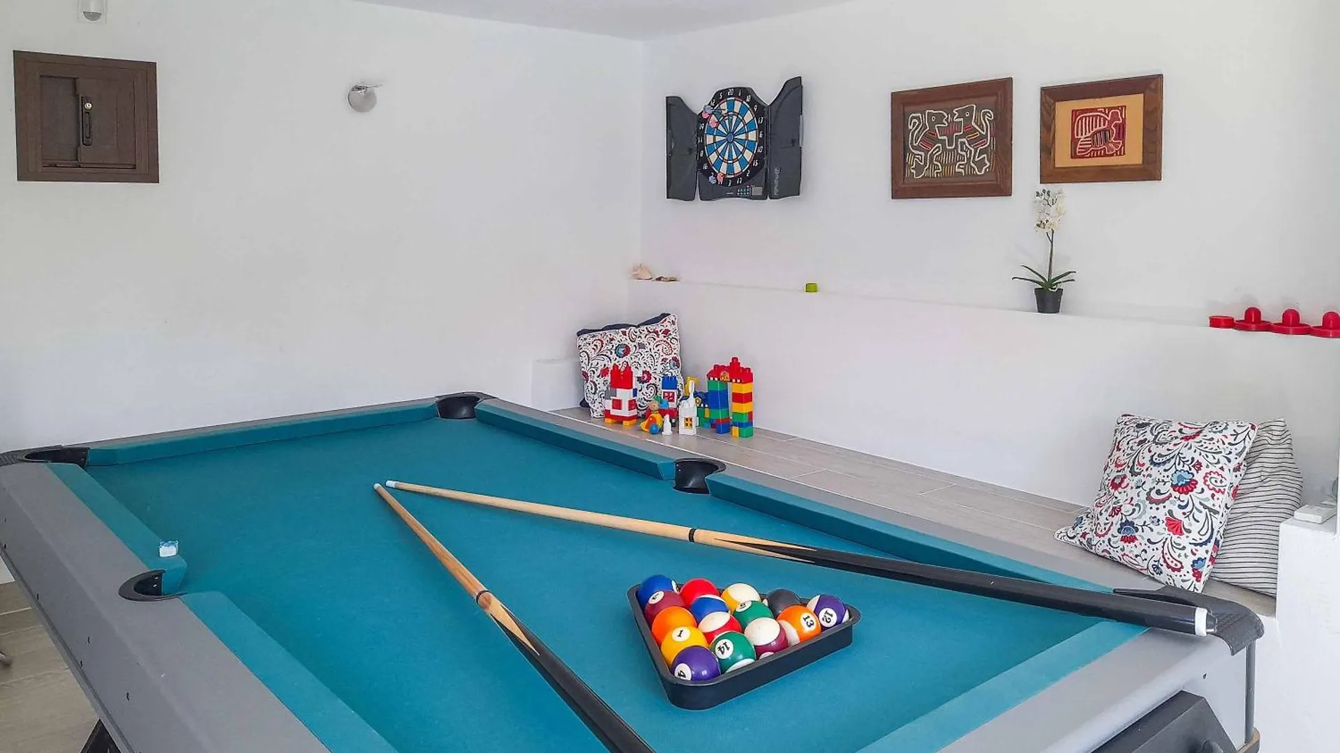 מארבלה Villa Bunji ספרד